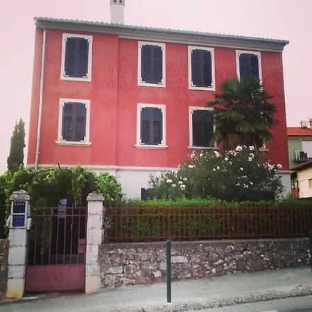 Rovinj's Flowers 아파트 *